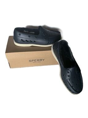 Sperry Fur Lined Float Cozy Boat Shoes Navy NWT • Size 8